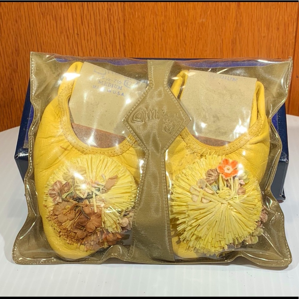 The cutest little yellow slip ons! Vintage 50s/60s